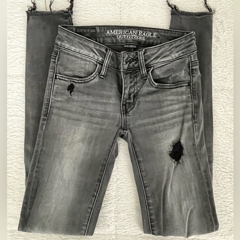 AMERICAN EAGLE SUPER LOW JEGGING SIZE 00